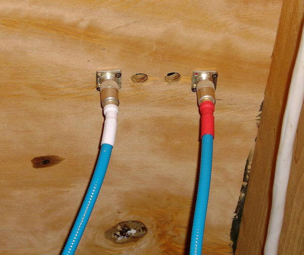 00 AA Heliax Speaker Cable Entering Floor.jpg (816 KiB) Viewed 32576 times 00 AA Heliax Speaker Cable Entering Floor.jpg