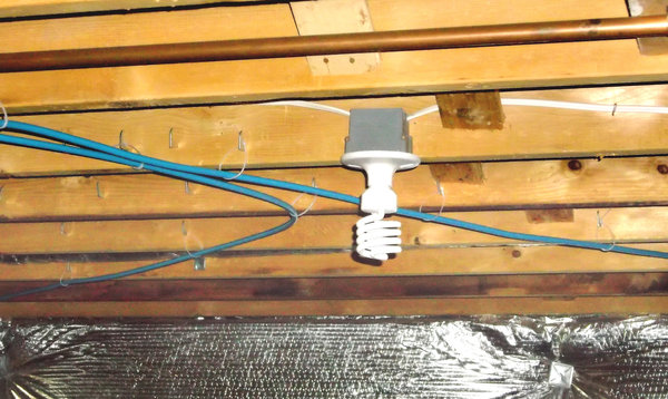 00 AA Heliax Under Floor.jpg (1.14 MiB) Viewed 48529 times 00 AA Heliax Under Floor.jpg