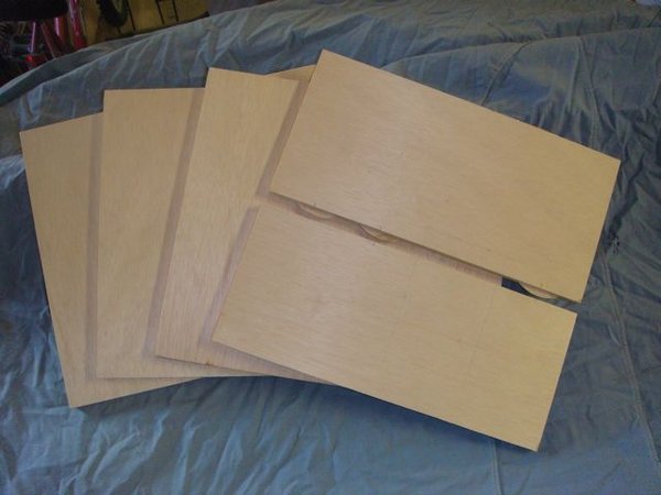 Plywood Pieces for the Plinth.jpg (35.08 KiB) Viewed 203858 times Plywood Pieces for the Plinth.jpg